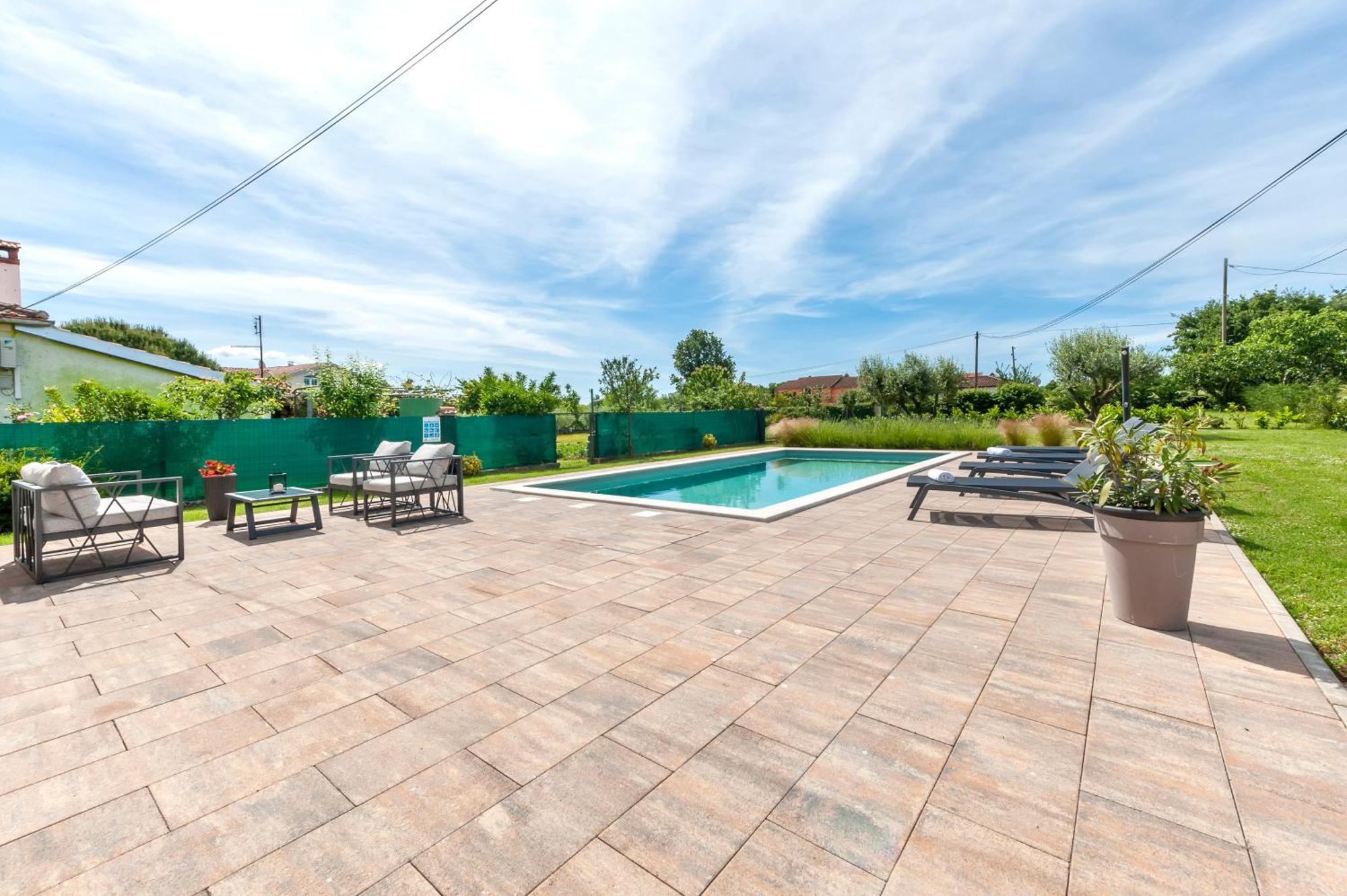 Апартаменты Cozy House With Pool Near Rovinj Канфанар Экстерьер фото