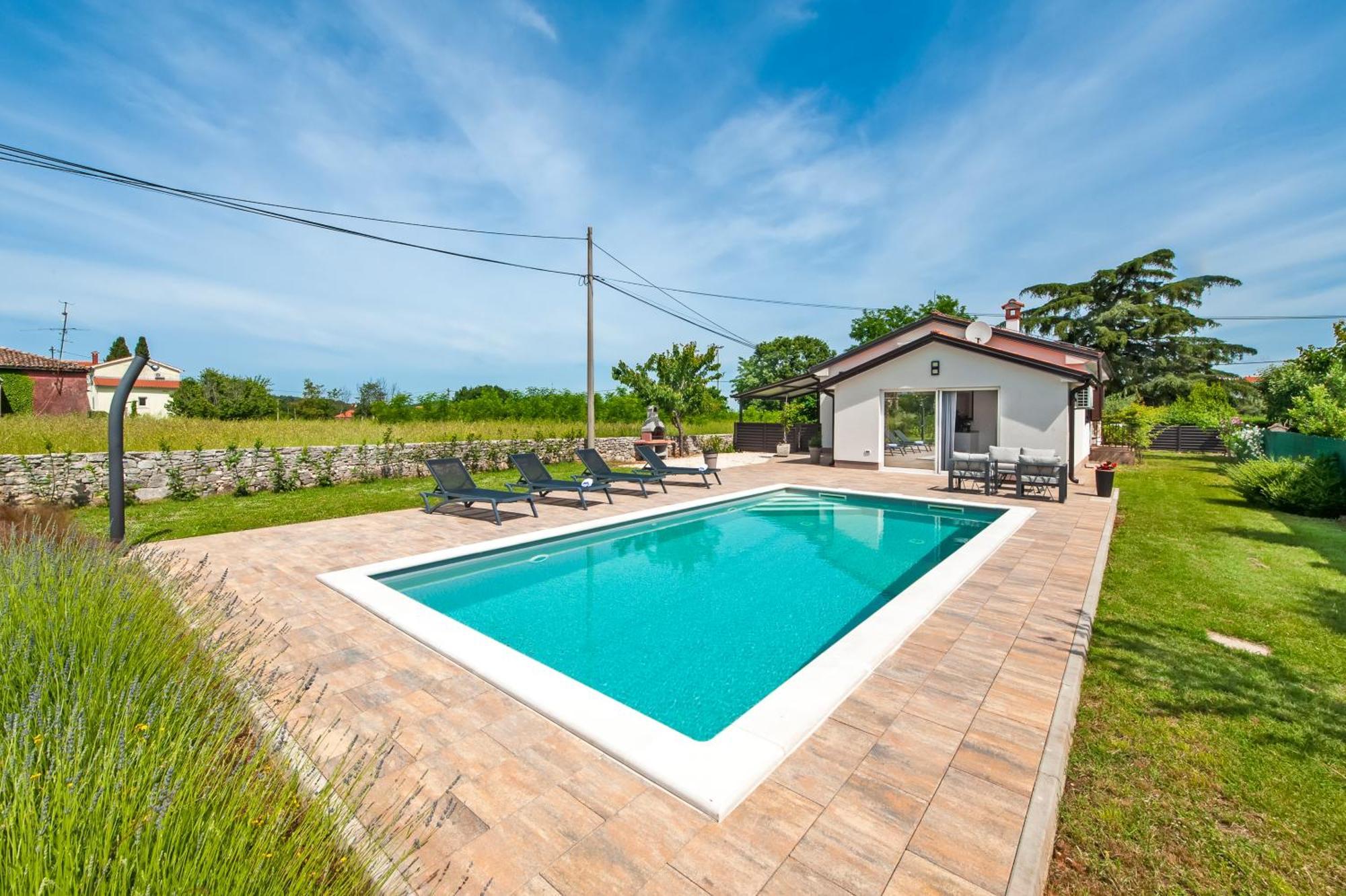 Апартаменты Cozy House With Pool Near Rovinj Канфанар Экстерьер фото